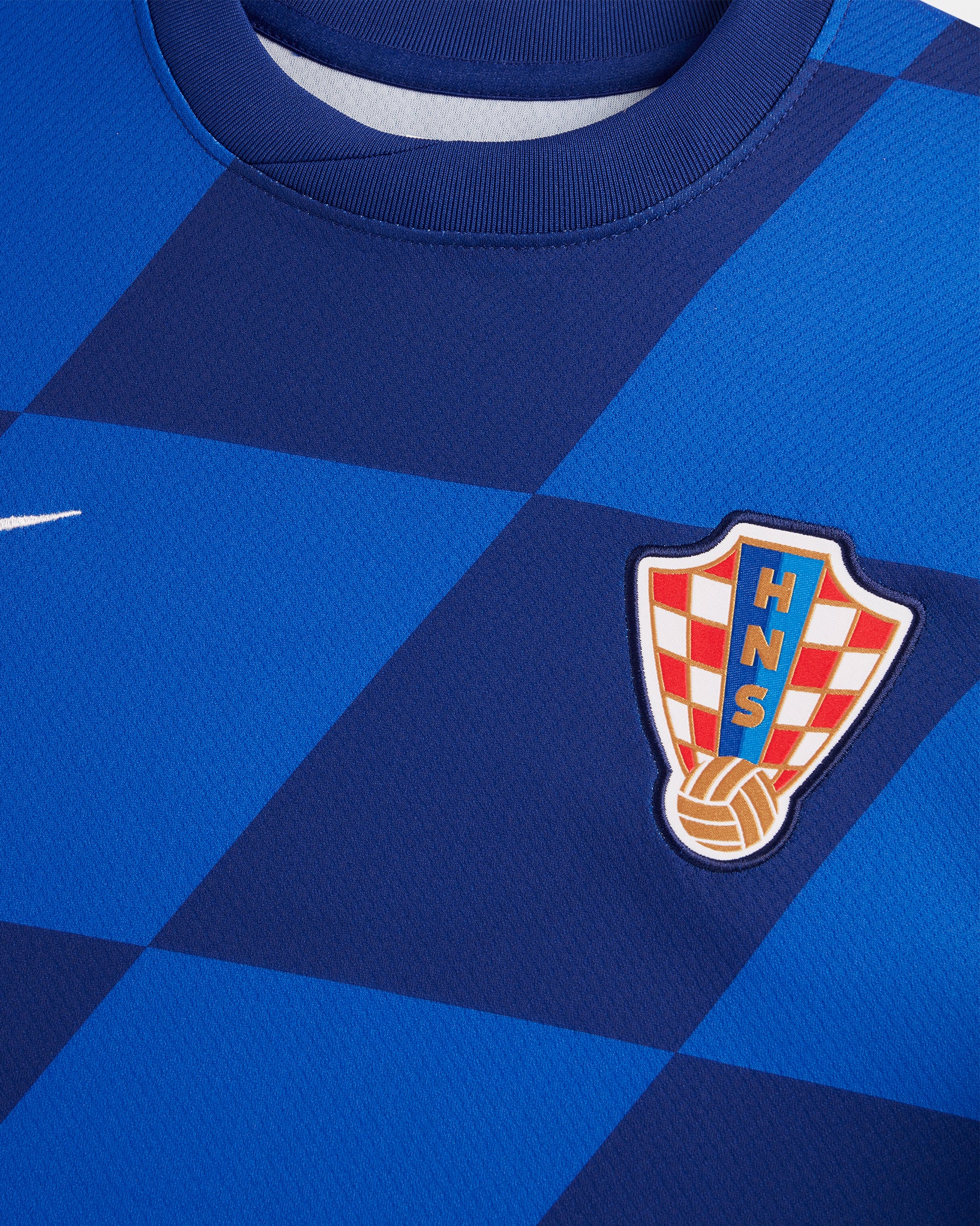 Stadium Away Jersey DF AW W 6