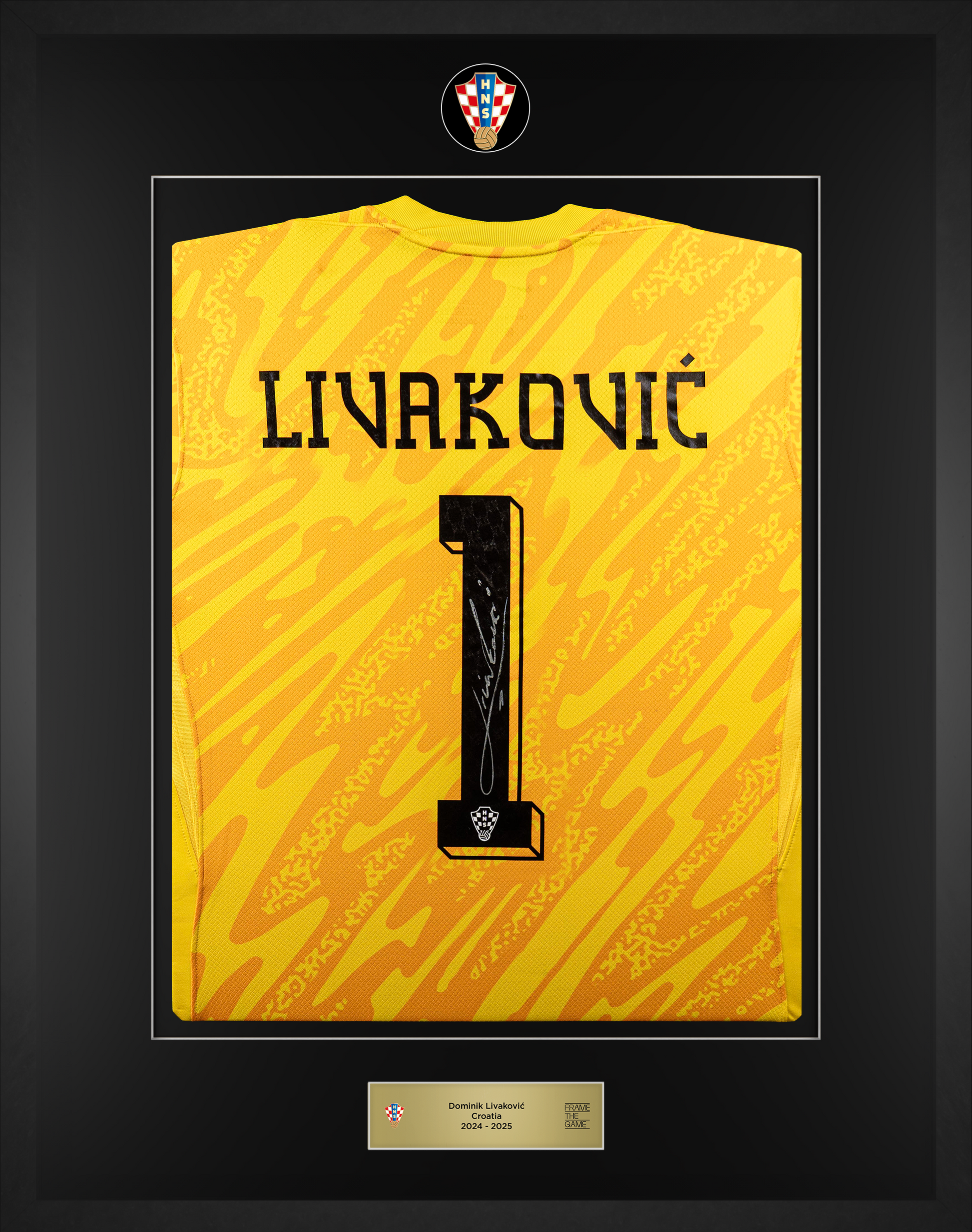 Classic GK Yellow Back Livaković