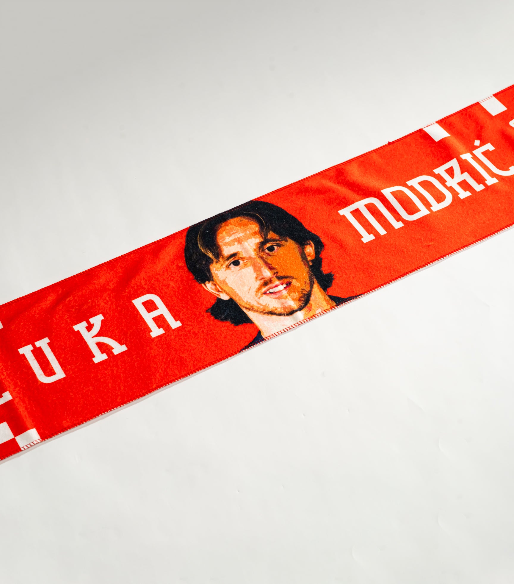 Scarf Modrić Home 3